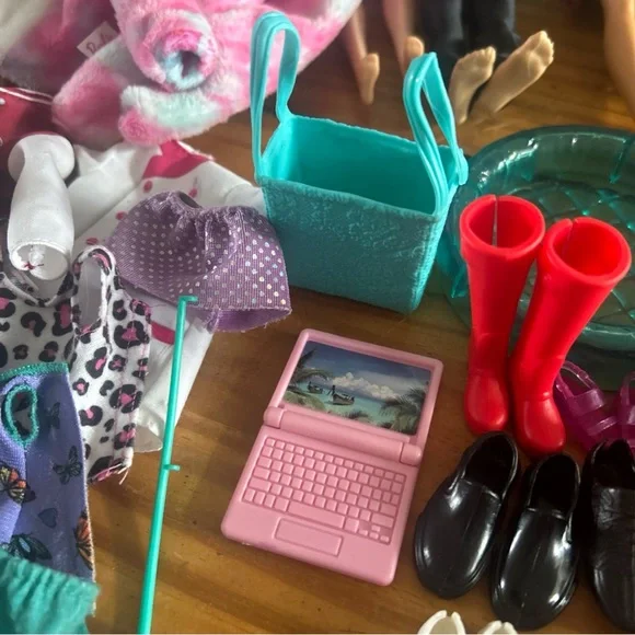 Huge Barbie Dolls, Clothing, Shoes, and Accessories!! - Picture 10 of 10